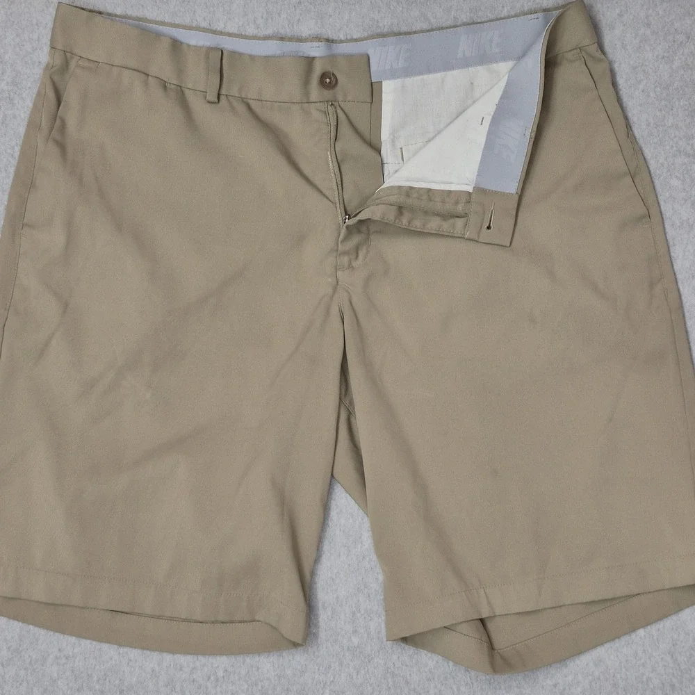 Nike‎ Men Shorts 36 Khaki Embroidered Chino Dri-Fit Golf Logo Standard